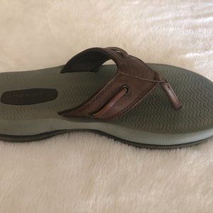 Sperry Santa Cruz Men's thong flip flop Size 7M